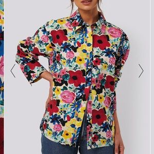 Flowery shirt NAKD